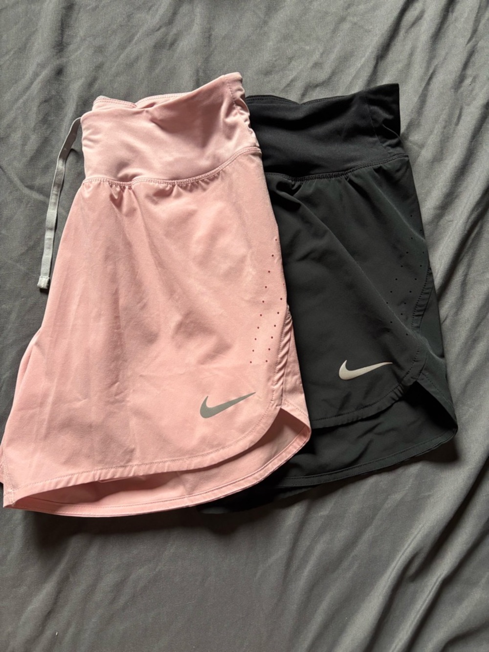 2 pairs Nike Eclipse Dri-Fit Shorts 5” Size Small Pink and Black - Picture 3 of 13